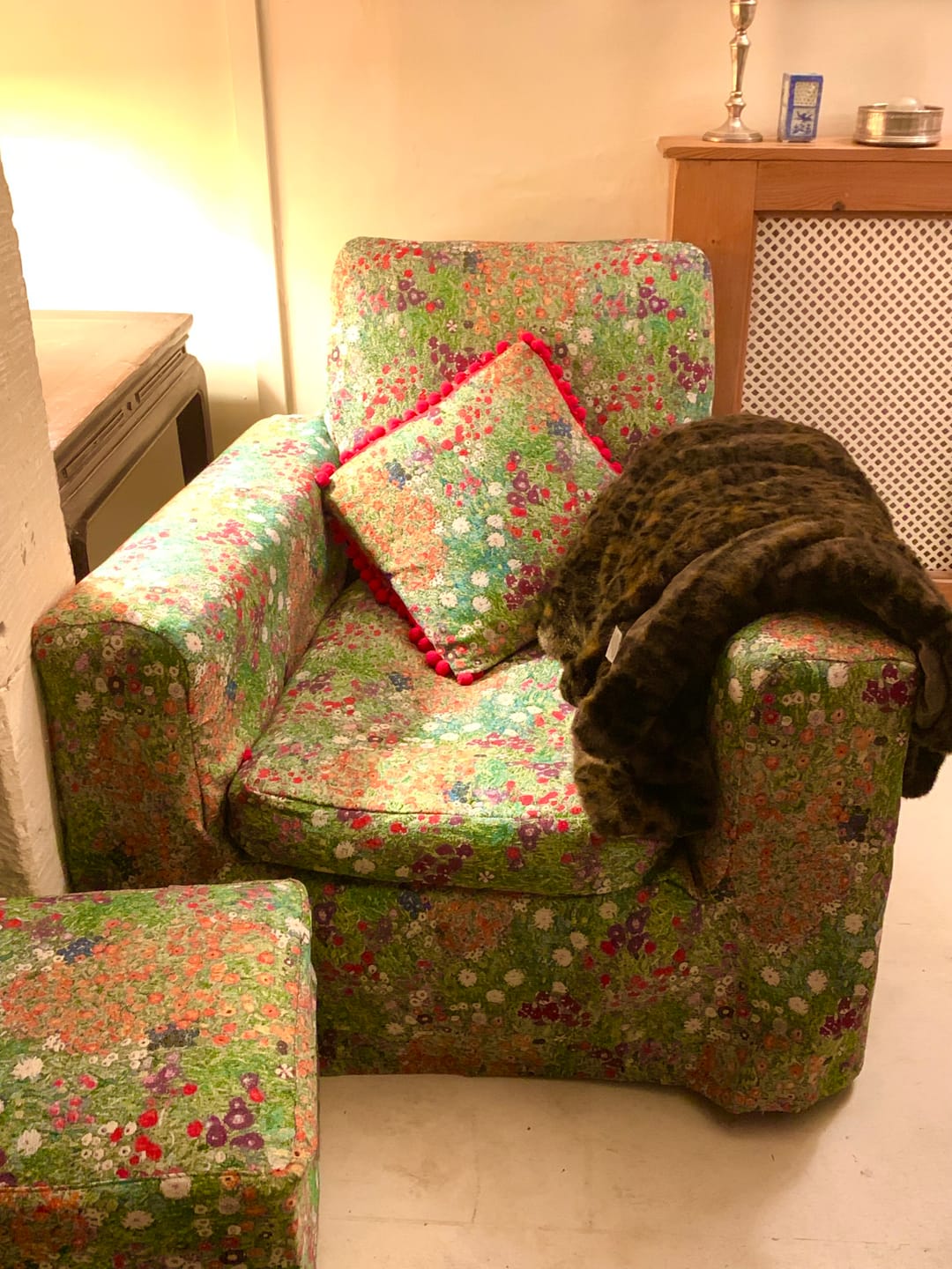 Customer photo review of Monet Flower Garden Tapestry Fabric