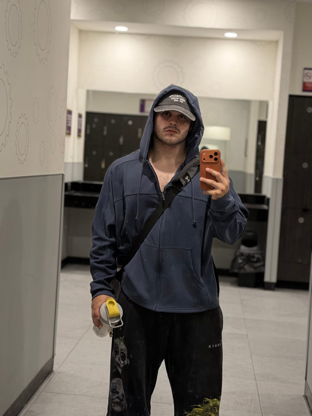 Customer photo review of SAM SULEK ZIP THROUGH HOODIE