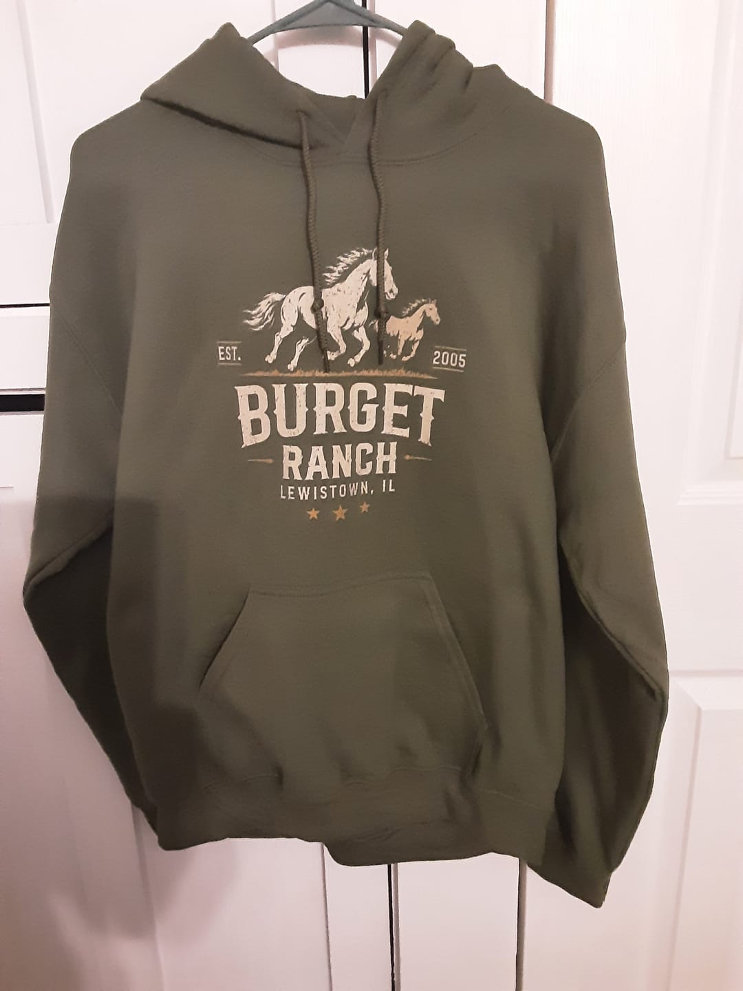 Customer photo review of HORSE RANCH CUSTOM HOODIE H7