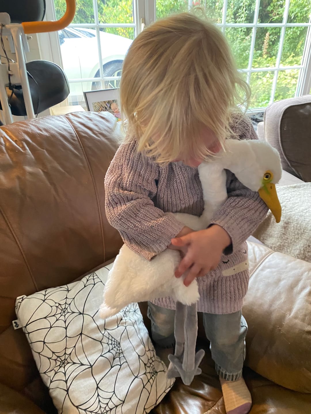 Customer photo review of Great White Egret Plush Toy – Realistic, Soft, and Perfect Gift for Bird Lovers