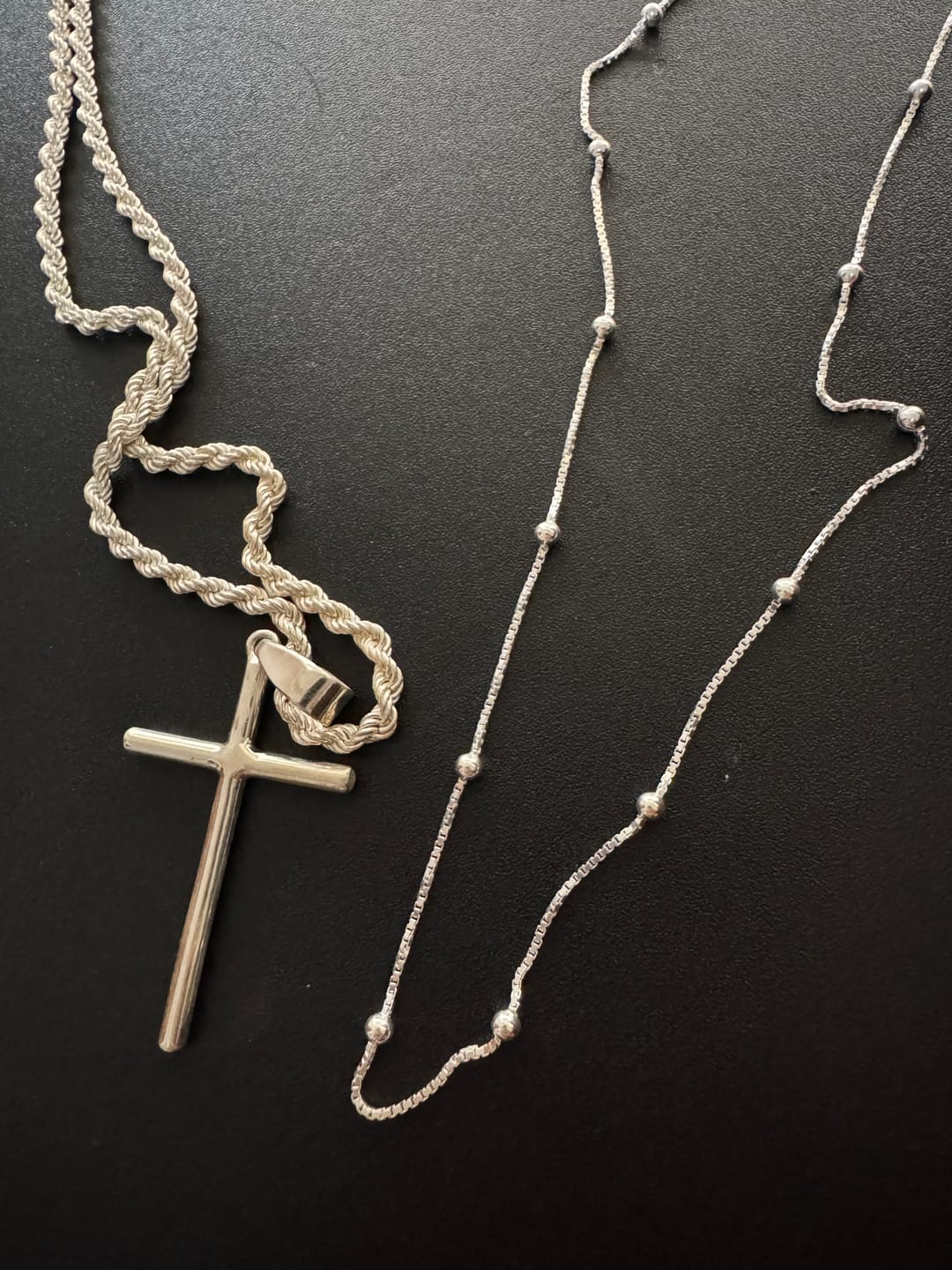 Customer photo review of Set Doble Cadena — Beads & Rope 2mm con Cruz