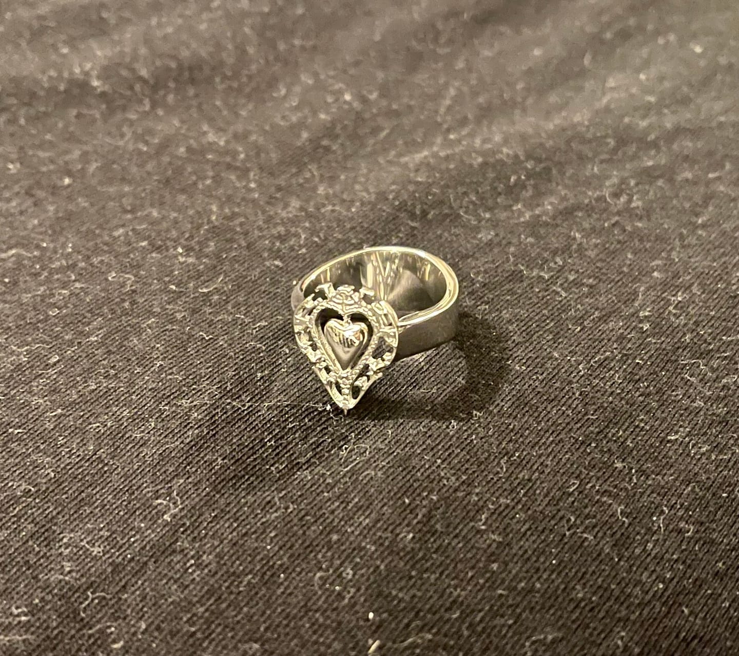 Customer photo review of ANTIQUE HEART RING