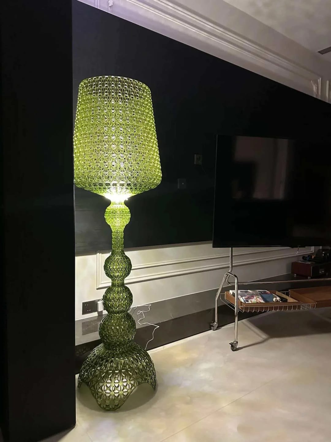 Customer photo review of Kartell Kabuki Hollow Floor Lamp Modern Luxury LED Standing Light for Living Room Bedroom Home Decor Acrylic Corner Lighting