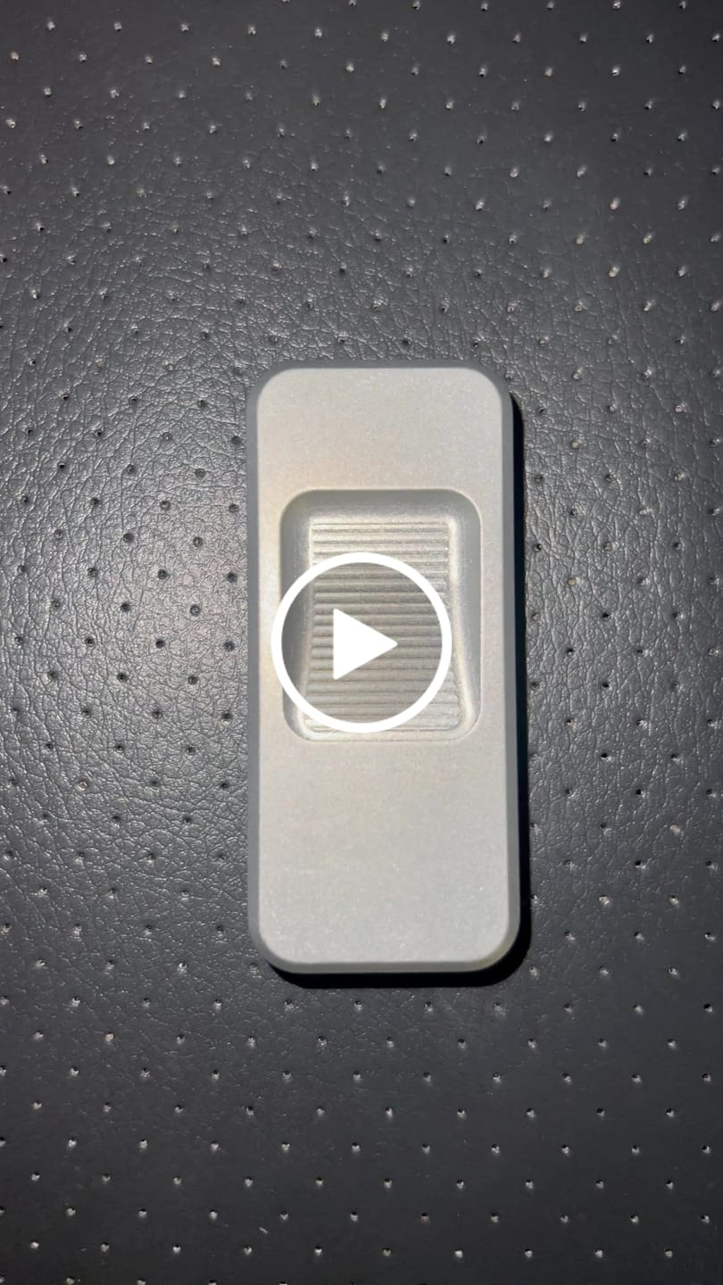 Customer video review of Rivery MFG Zero V2 Utility Knife, Agent Newton Pattern, Gray, 6061 Aluminum - Made in USA