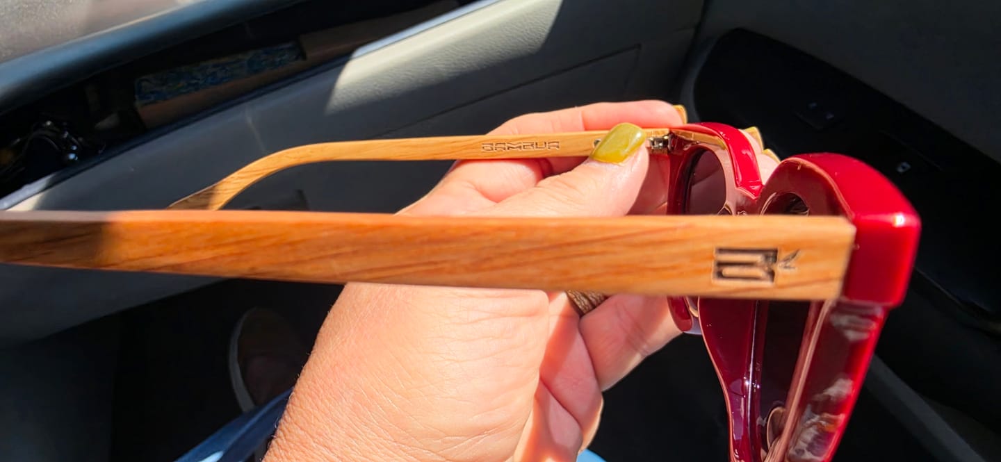 Customer photo review of Mis Raíces Black