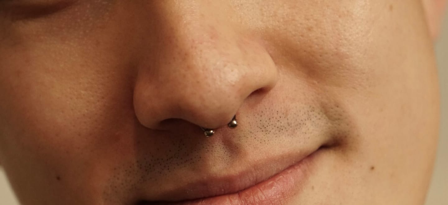 Customer photo review of 'Orbit' Horseshoe Ring for Septum