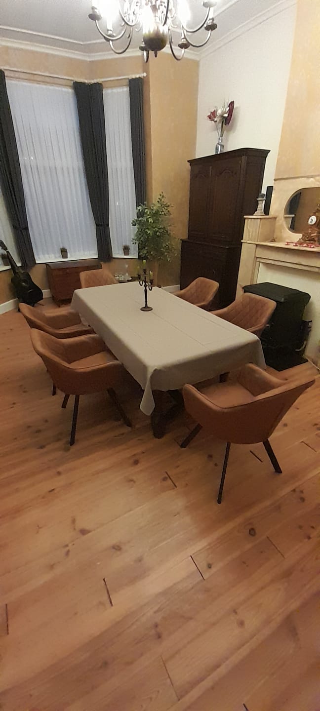 Customer photo review of Brione Draaibare Eetkamerstoel - Cognac