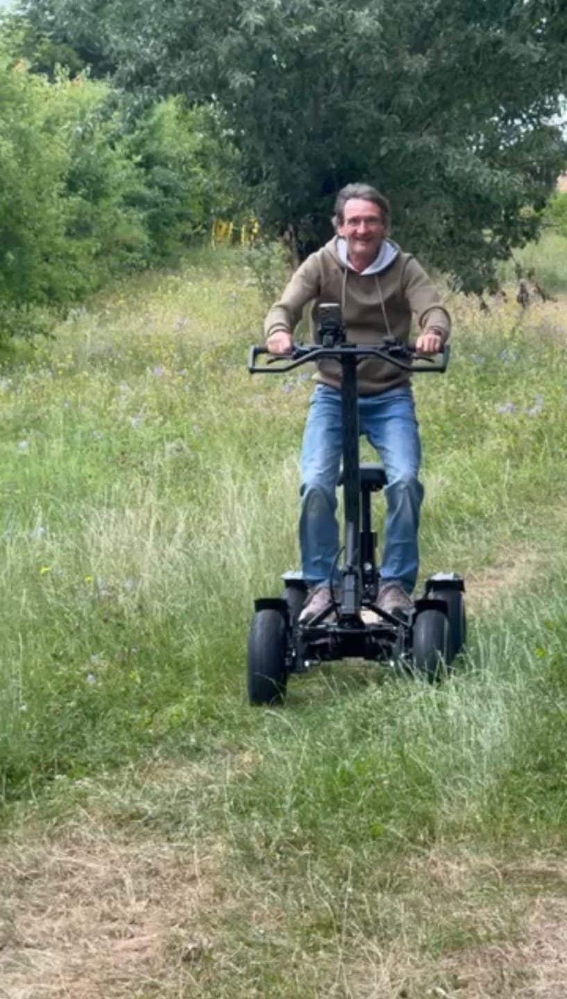 Customer photo review of Porte bagages pour trottinette Veehop