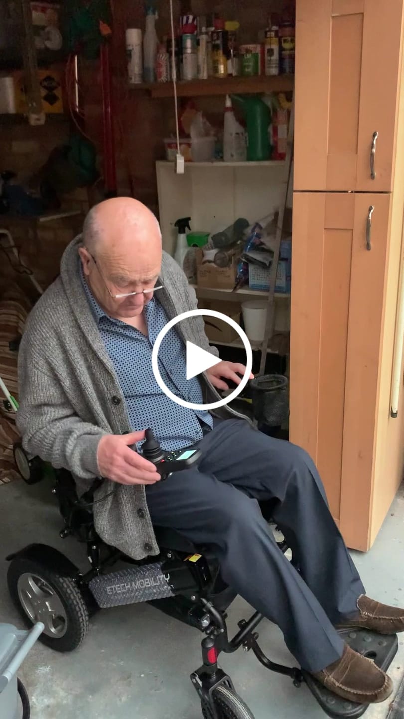 Customer video review of Y20 Luxe – Ultra-Light Multi-Terrain Powerchair with Reclining Seat