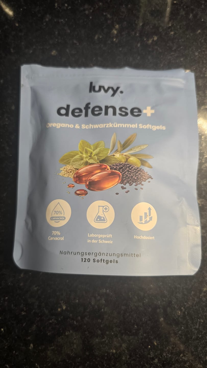 Customer photo review of DEFENSE+ | Oregano, Schwarzkümmel & Olivenblatt Softgels