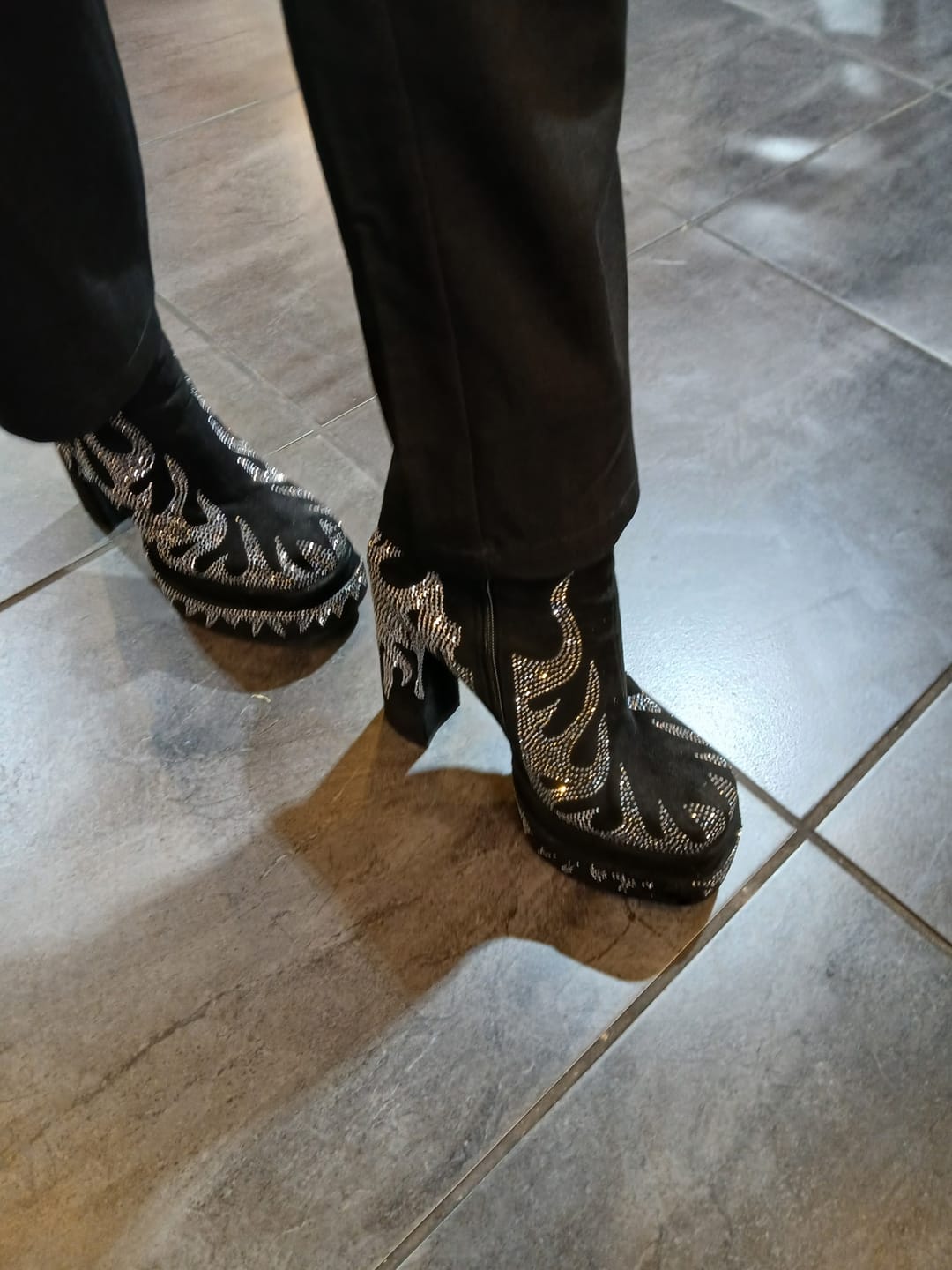 Customer photo review of Talons de Vilain