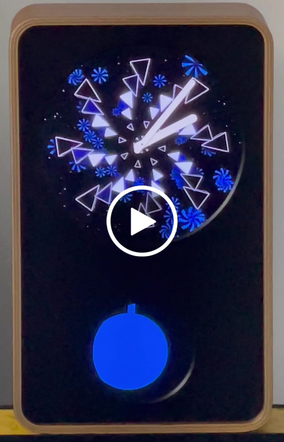 Customer video review of Klydoclock