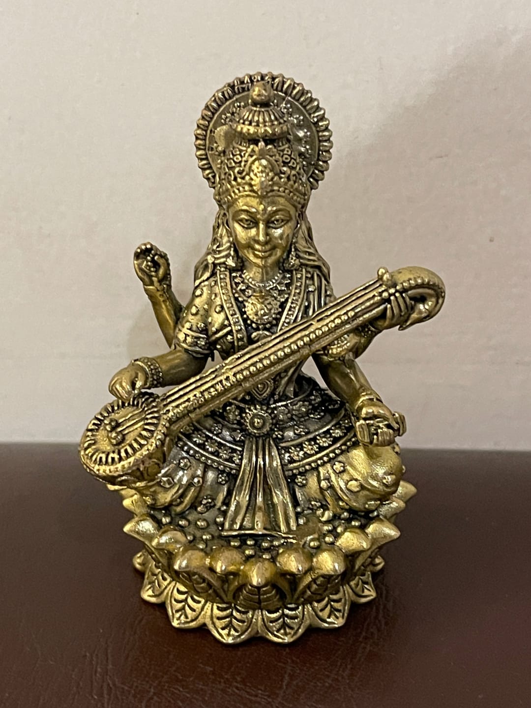 Customer photo review of Saraswati Ji Brass Idol | Vastu Remedy for Wisdom, Learning & Artistic Growth | 3–6 Inch | 110–900 g