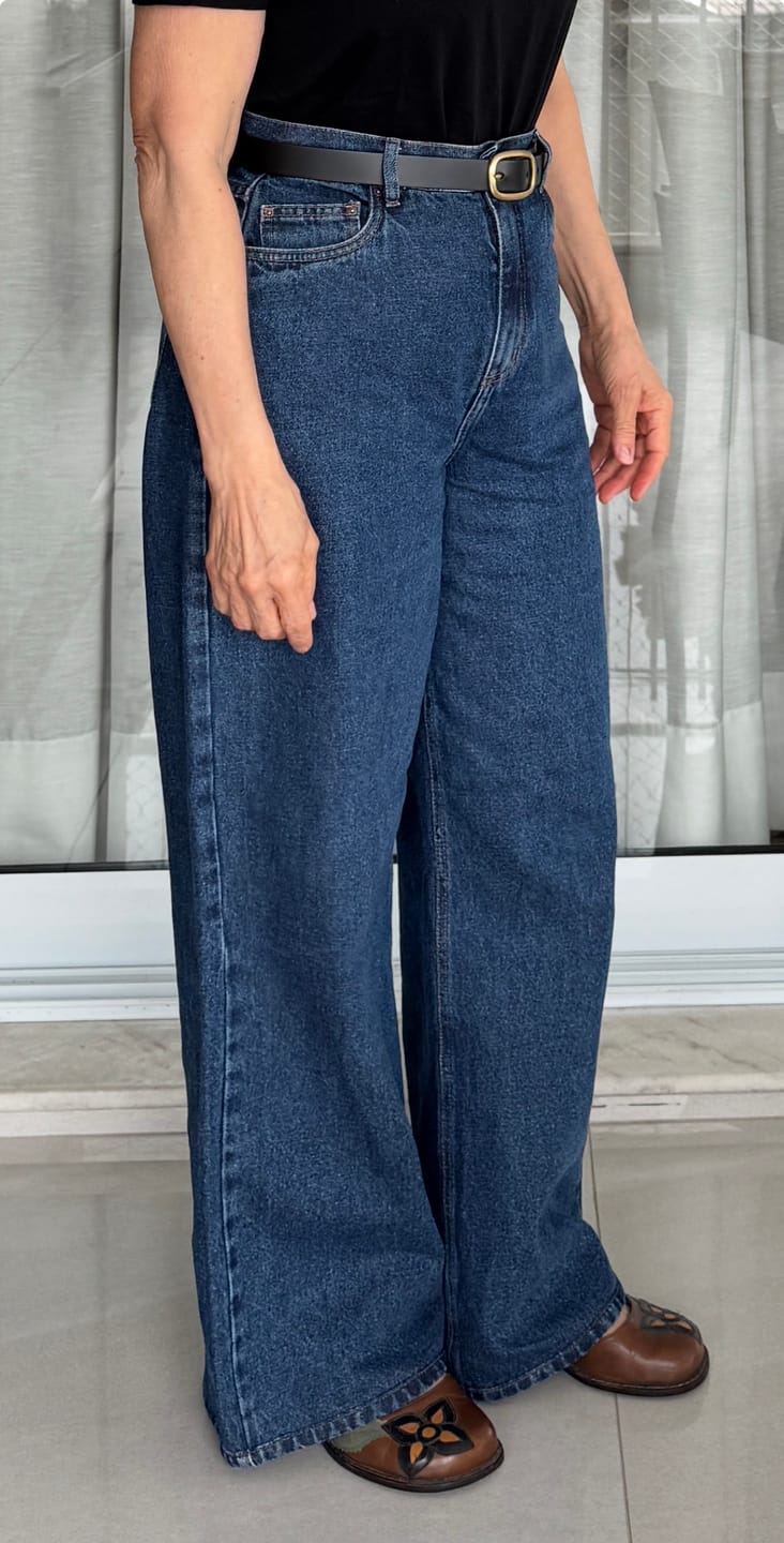 Customer photo review of Calça Jeans Wide Leg Buriti Azul Escuro