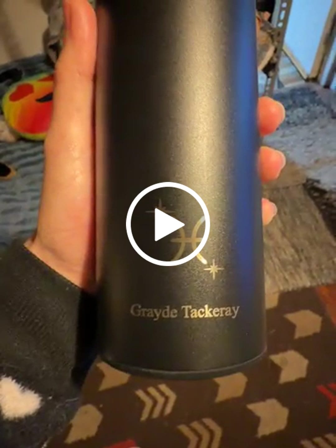 Customer video review of Botella Térmica Flip Top Mug Black 2.0 | 473 ml