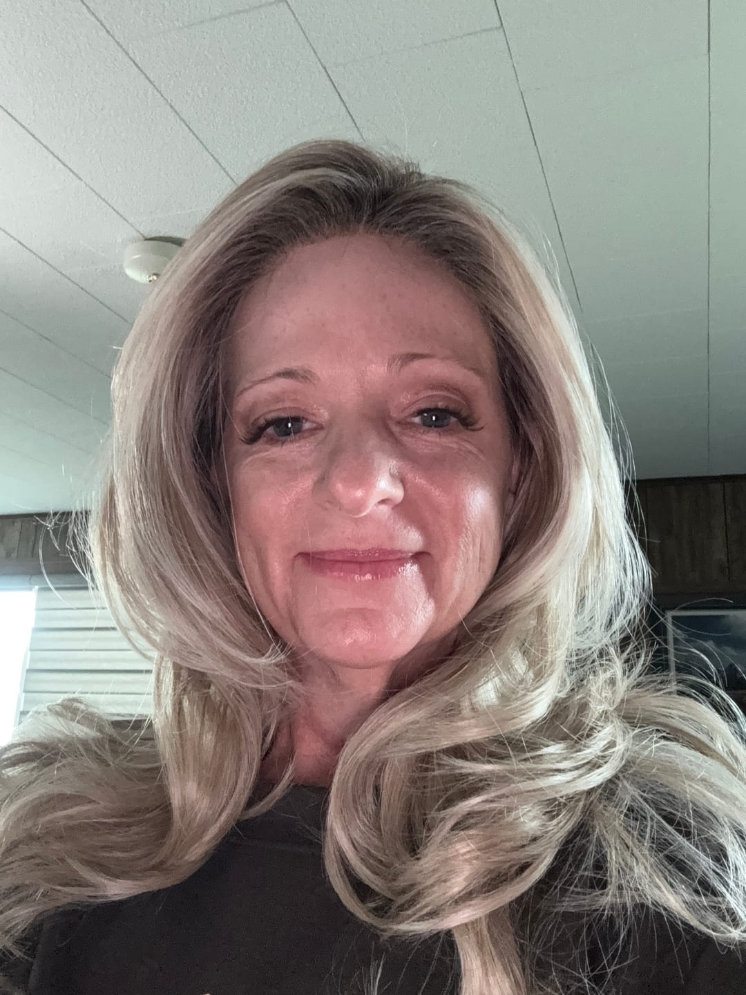 Customer photo review of CULTURE SHOCK - Neutral Sand Blonde