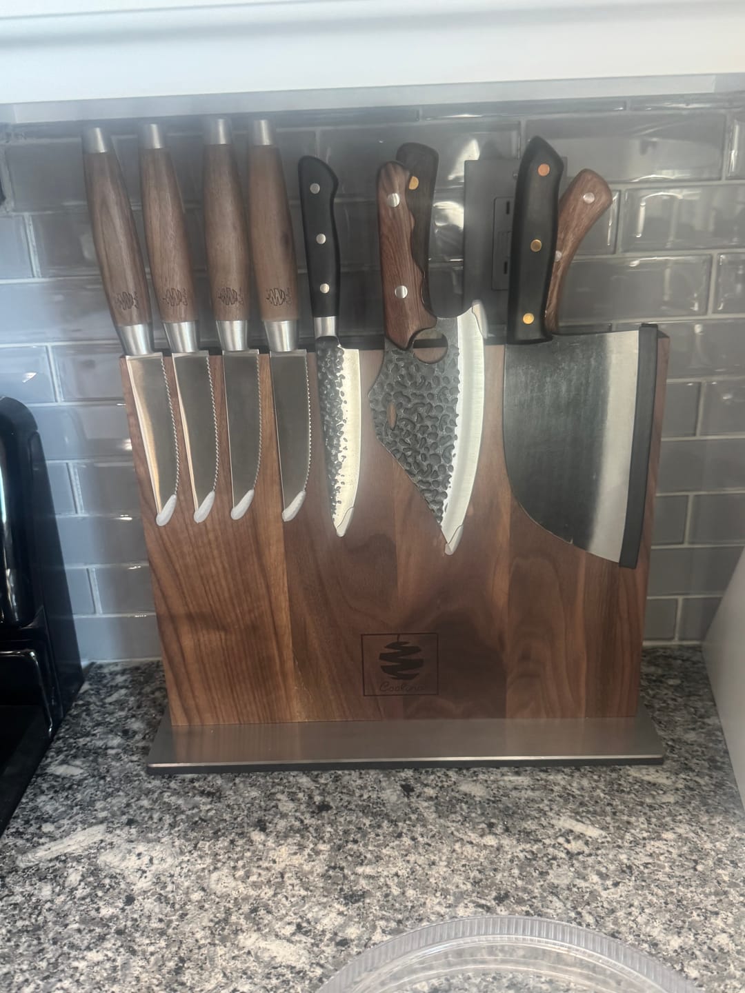 Customer photo review of FREE Walnut Magnetic Knives Holder