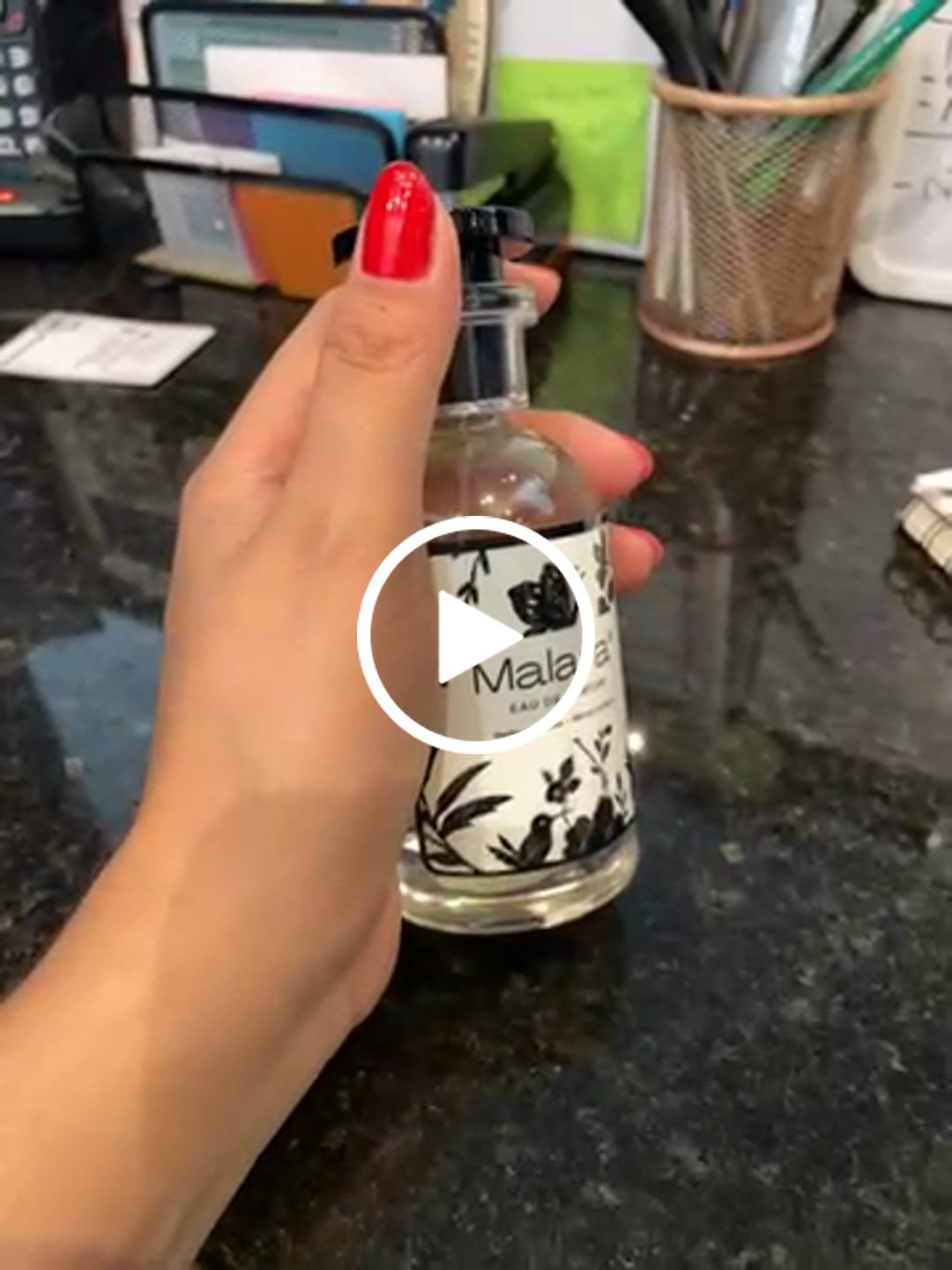 Customer video review of Night Heels — Inspirado en Good Girl de Carolina Herrera