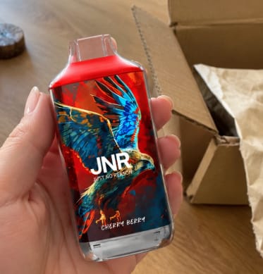 Customer photo review of 16K Puffs JNR Falcon Cherry Berry Goût Cigarettes électroniques Jetables 2% Nicotine
