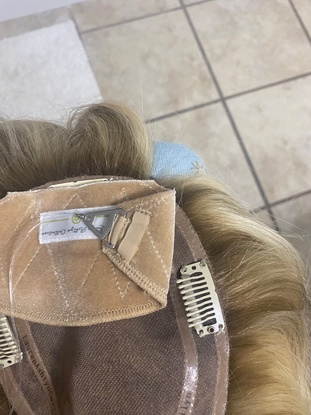 Customer photo review of Lauren Ashtyn Full Volume Topper Gripper