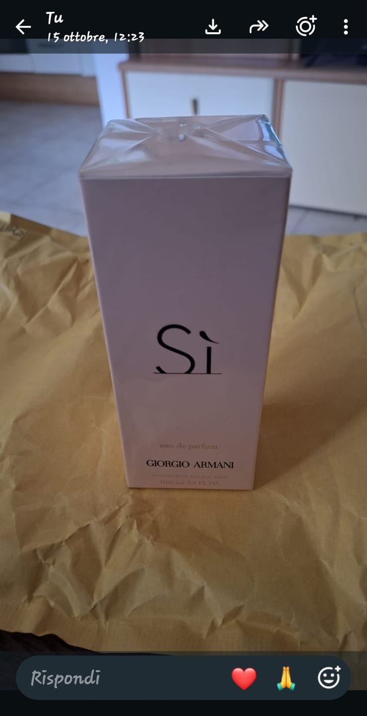 Customer photo review of ARMANI SI' - 100ML Eau de Parfum (Tester)