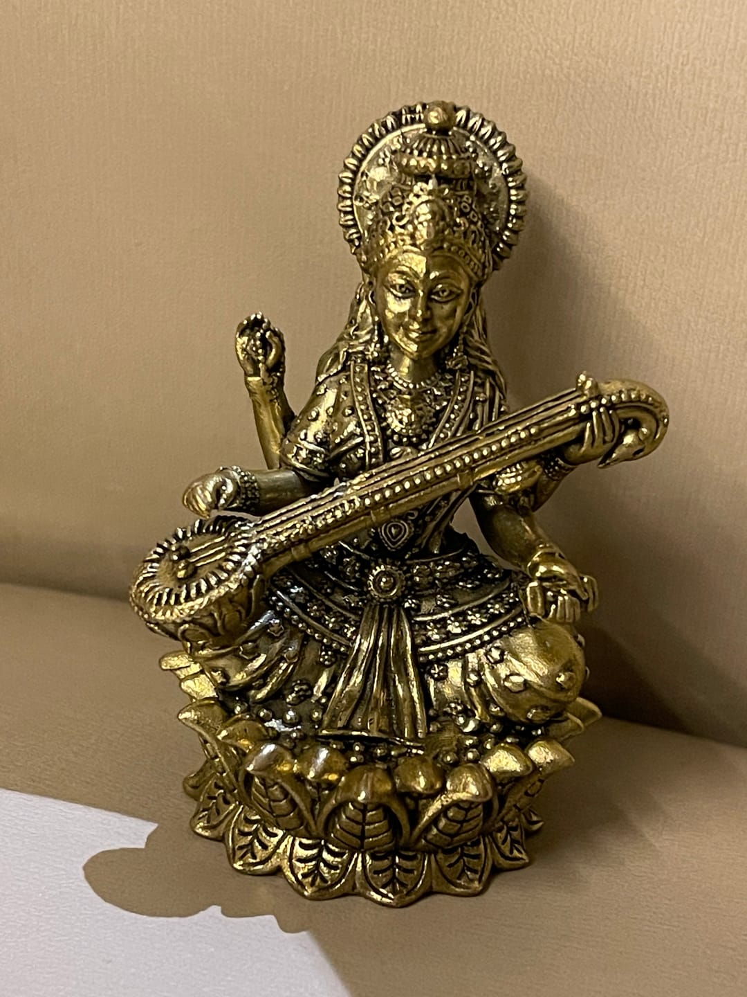 Customer photo review of Saraswati Ji Brass Idol | Vastu Remedy for Wisdom, Learning & Artistic Growth | 3–6 Inch | 110–900 g