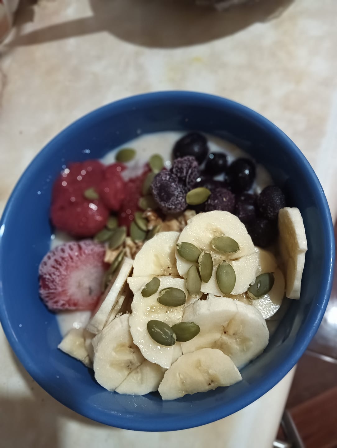 Customer photo review of Iso100% Hydro Whey 2lbs Vainilla - Foodtech