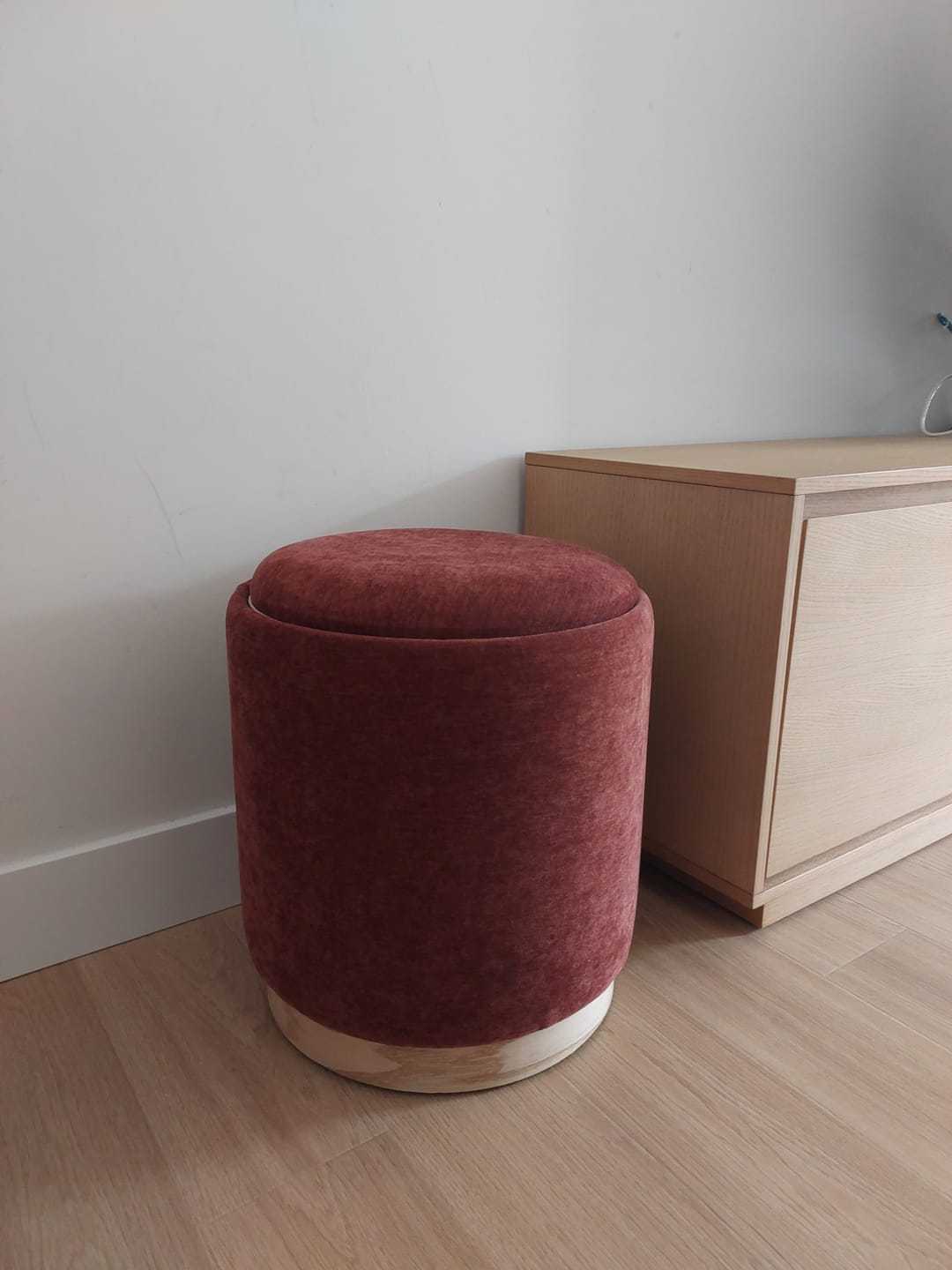 Customer photo review of KEMI - Pouf avec rangement en tissu terracotta