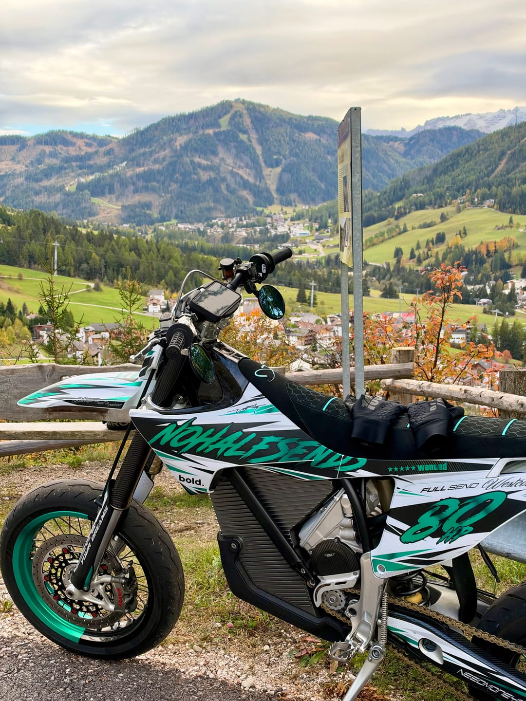 Customer photo review of WESTCOAST - Graphics kit