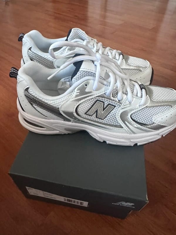 Customer photo review of New Balance 530