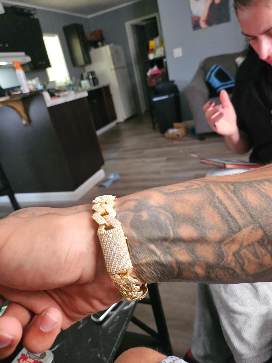 Customer photo review of BRACELET CUBAIN GLACÉ 3 RANGS 16 MM OR