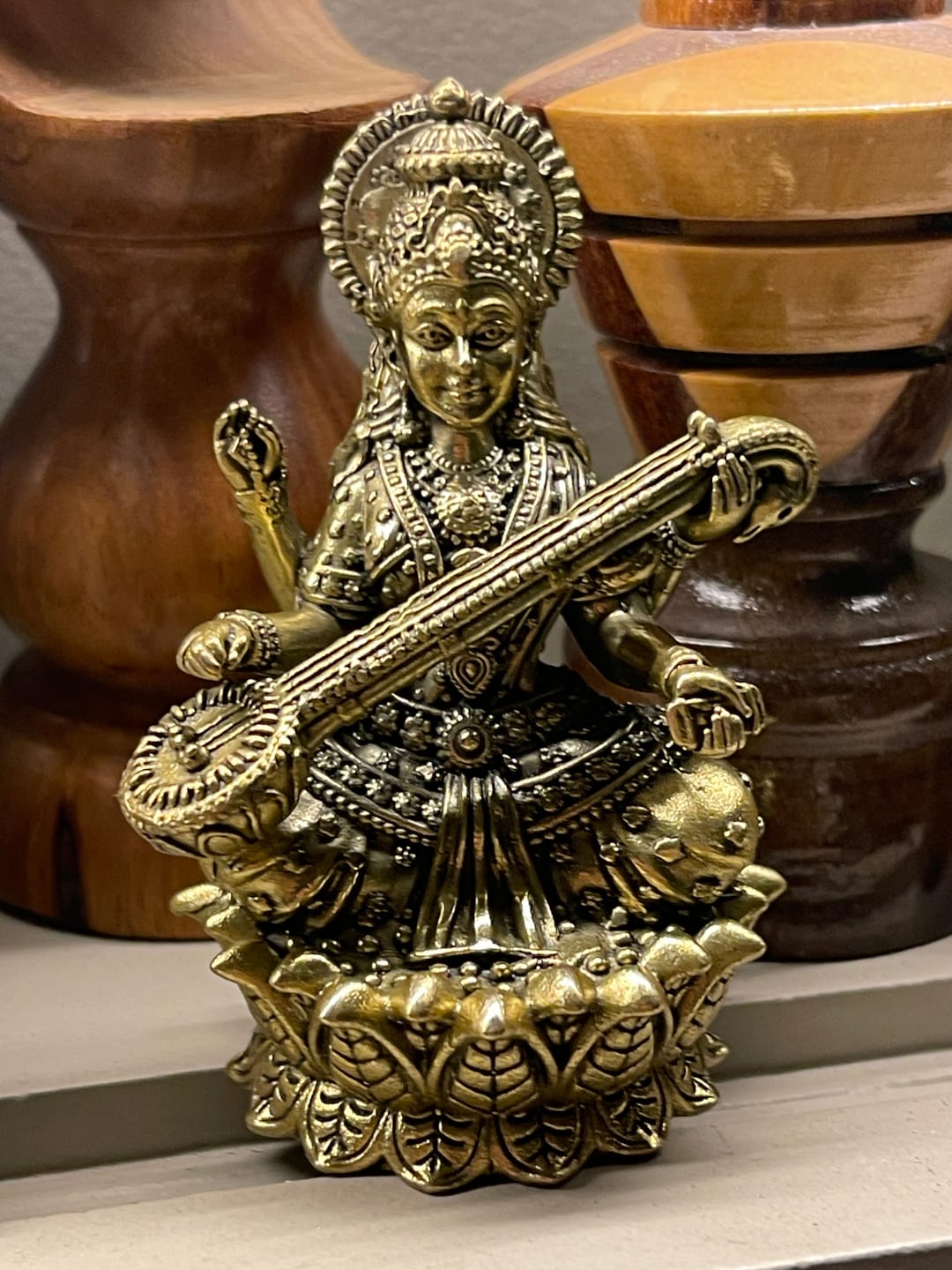 Customer photo review of Saraswati Ji Brass Idol | Vastu Remedy for Wisdom, Learning & Artistic Growth | 3–6 Inch | 110–900 g