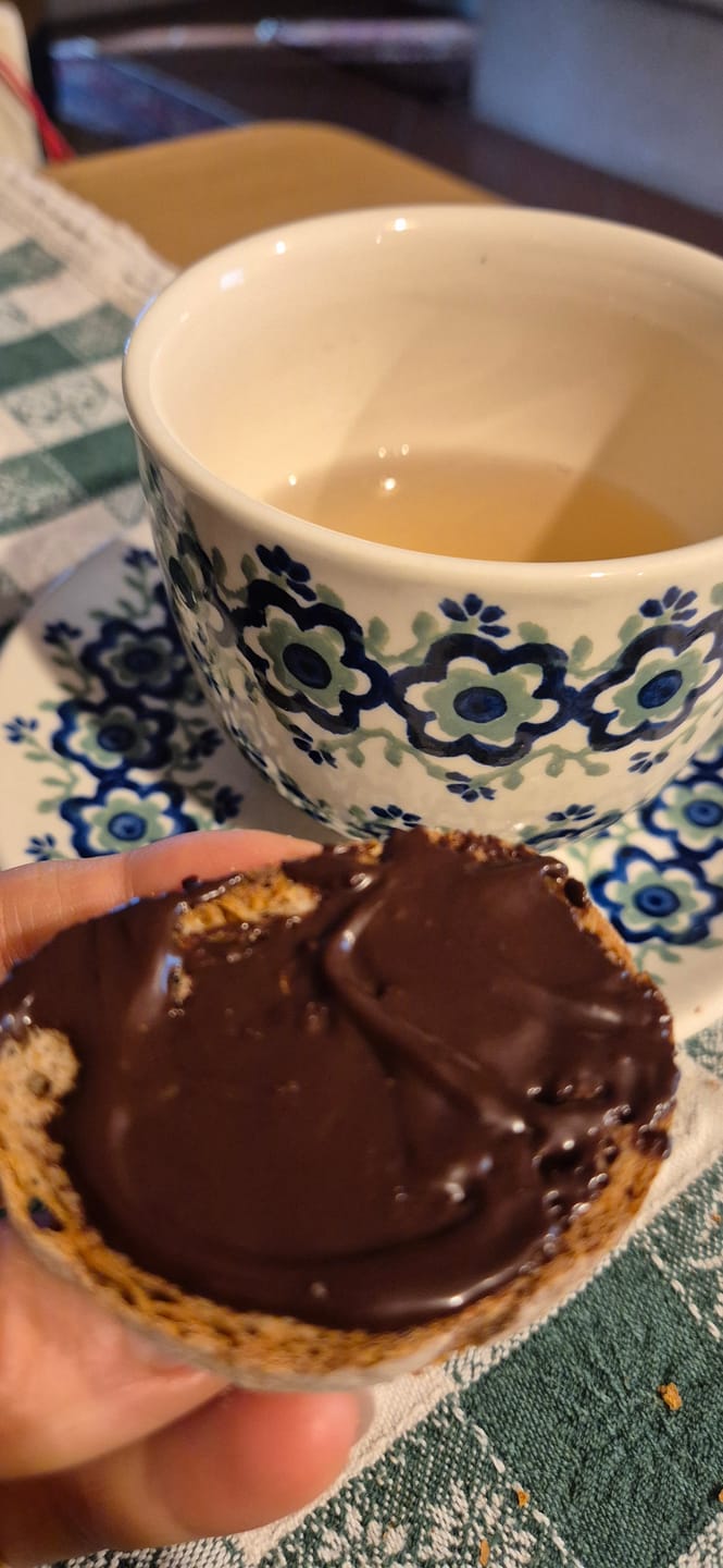 Customer photo review of KETOCIOK DARK 250G CREMA SPALMABILE NOCCIOLE IGP SENZA DOLCIFICANTI