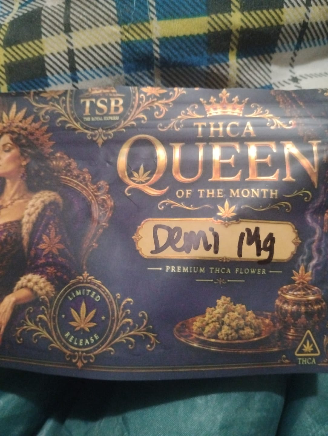 Customer photo review of THCA Queen