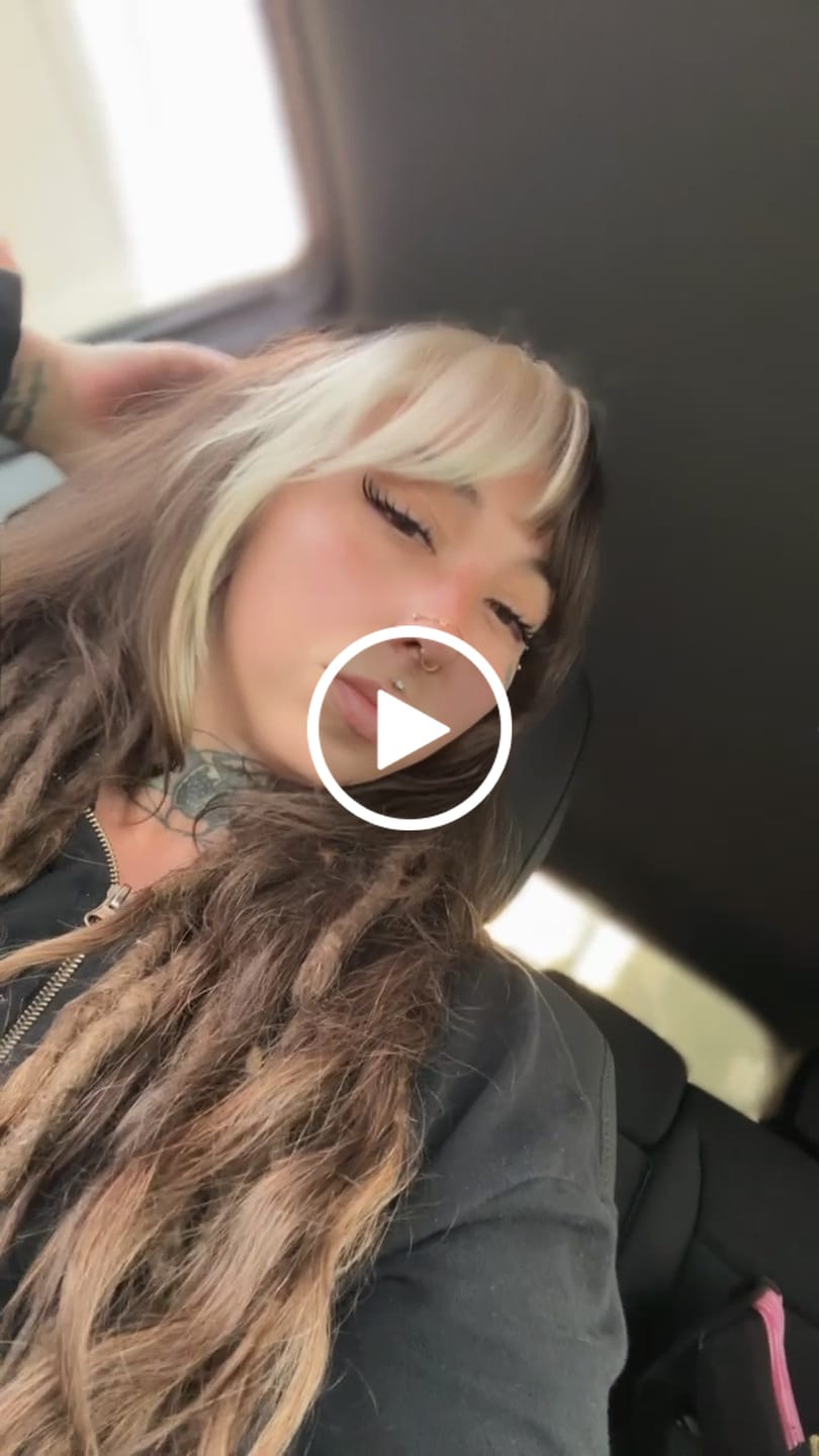 Customer video review of Velvet Wing