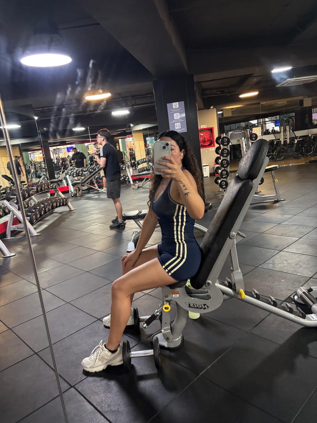 Customer photo review of Zapatillas New Balance 740 Mujer Multicolor