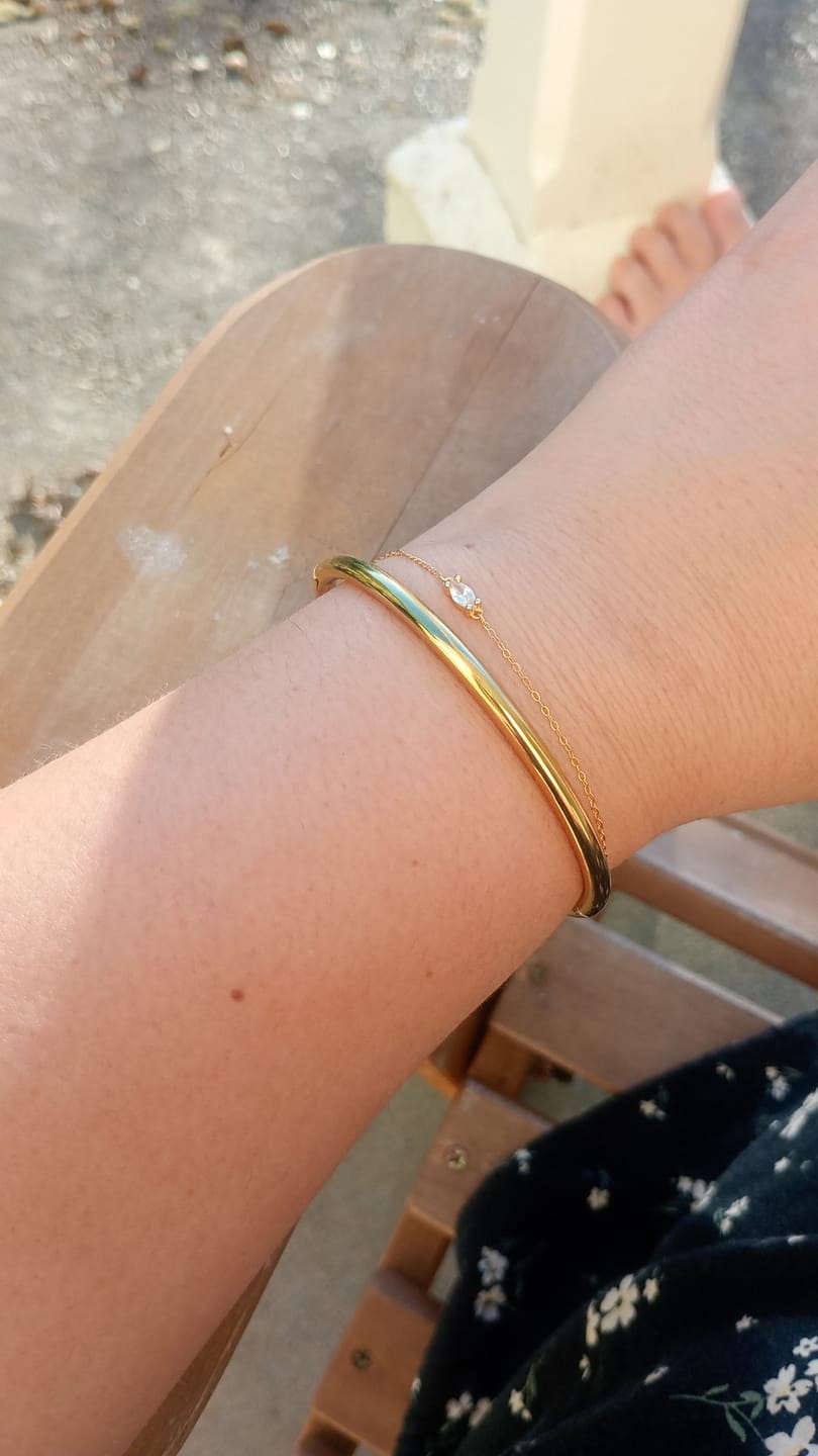 Customer photo review of Eli Gold Bangle