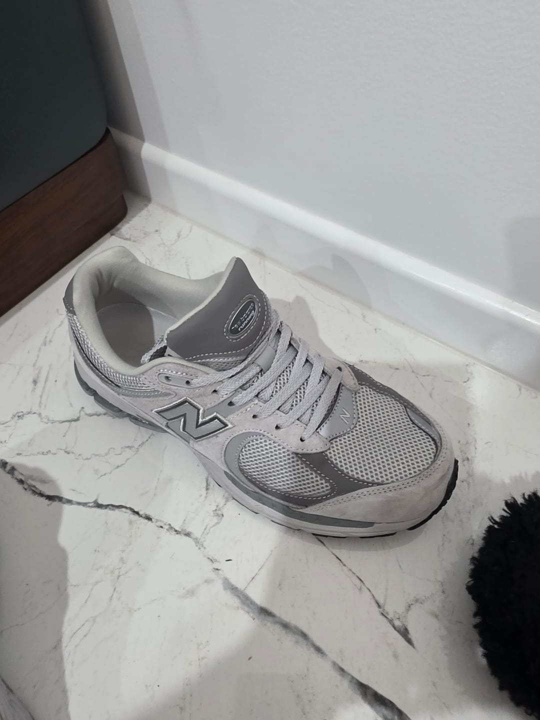 Customer photo review of New Balance 2002 ML2002R0