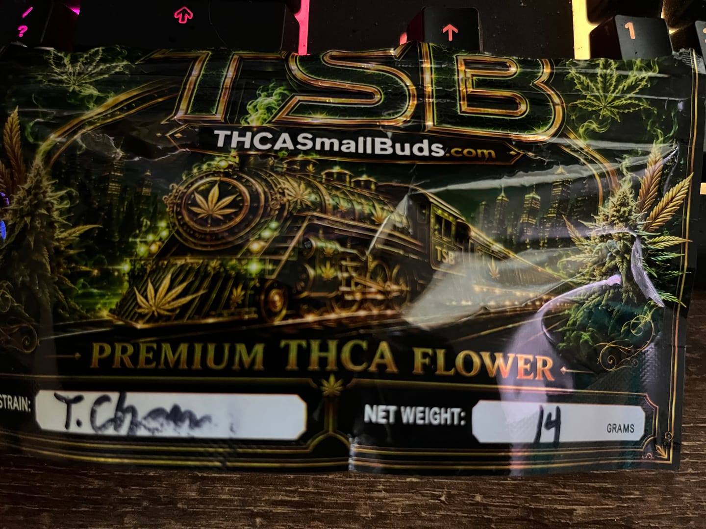 Customer photo review of Tropicana Cherry THCA Flower