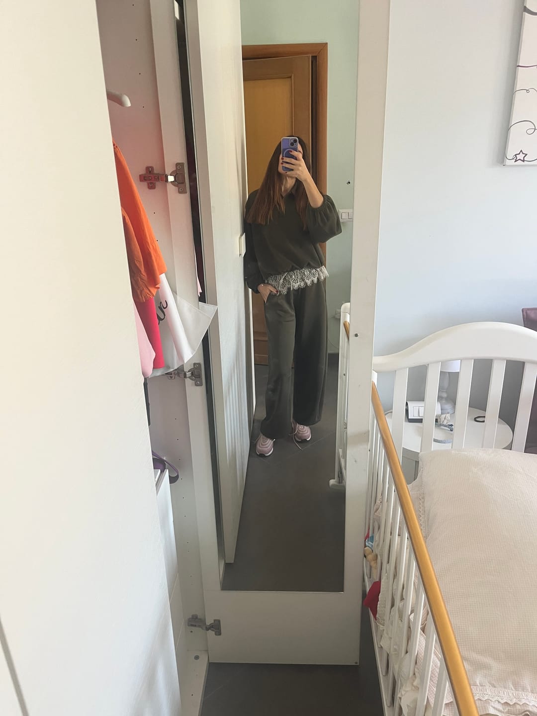 Customer photo review of PANTALONE CARLA MILITARE