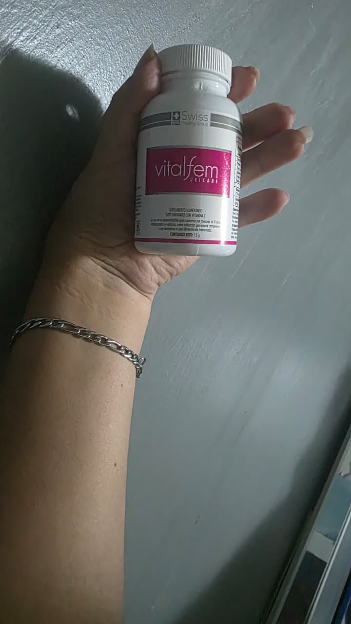 Customer photo review of Apoyo natural para tu salud urinaria femenina