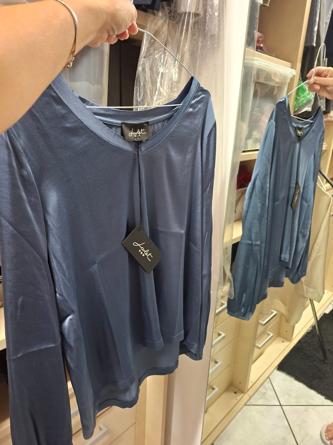 Customer photo review of BLUSA DINA AVIO