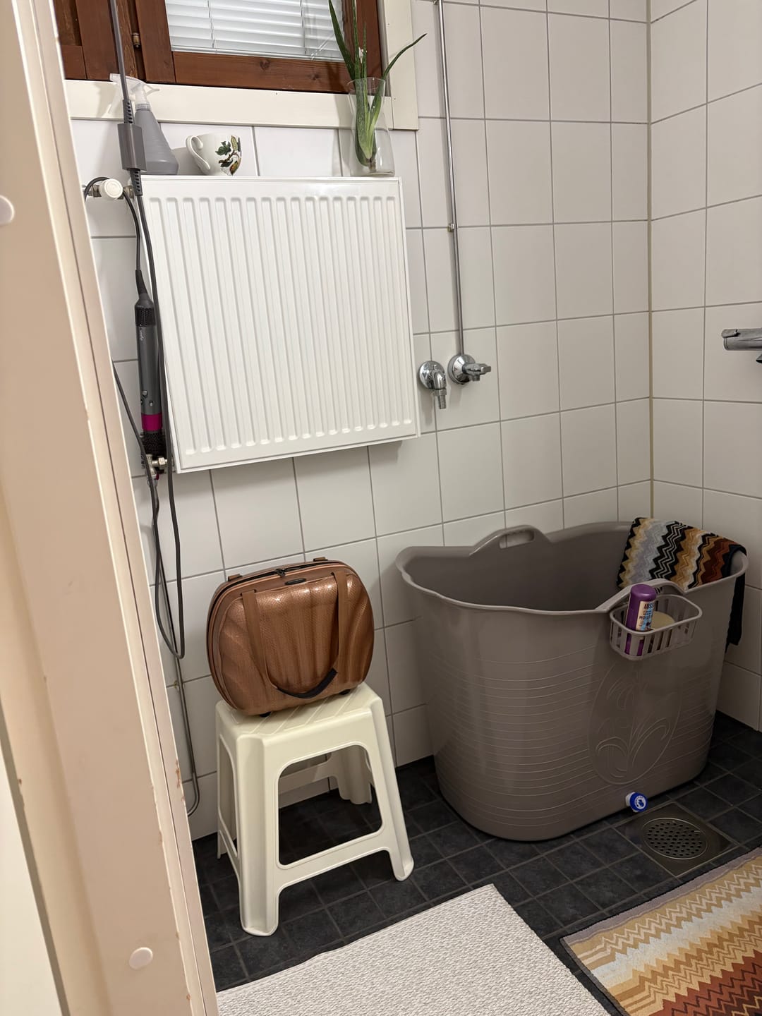 Customer photo review of Kylpyamme Aikuisille