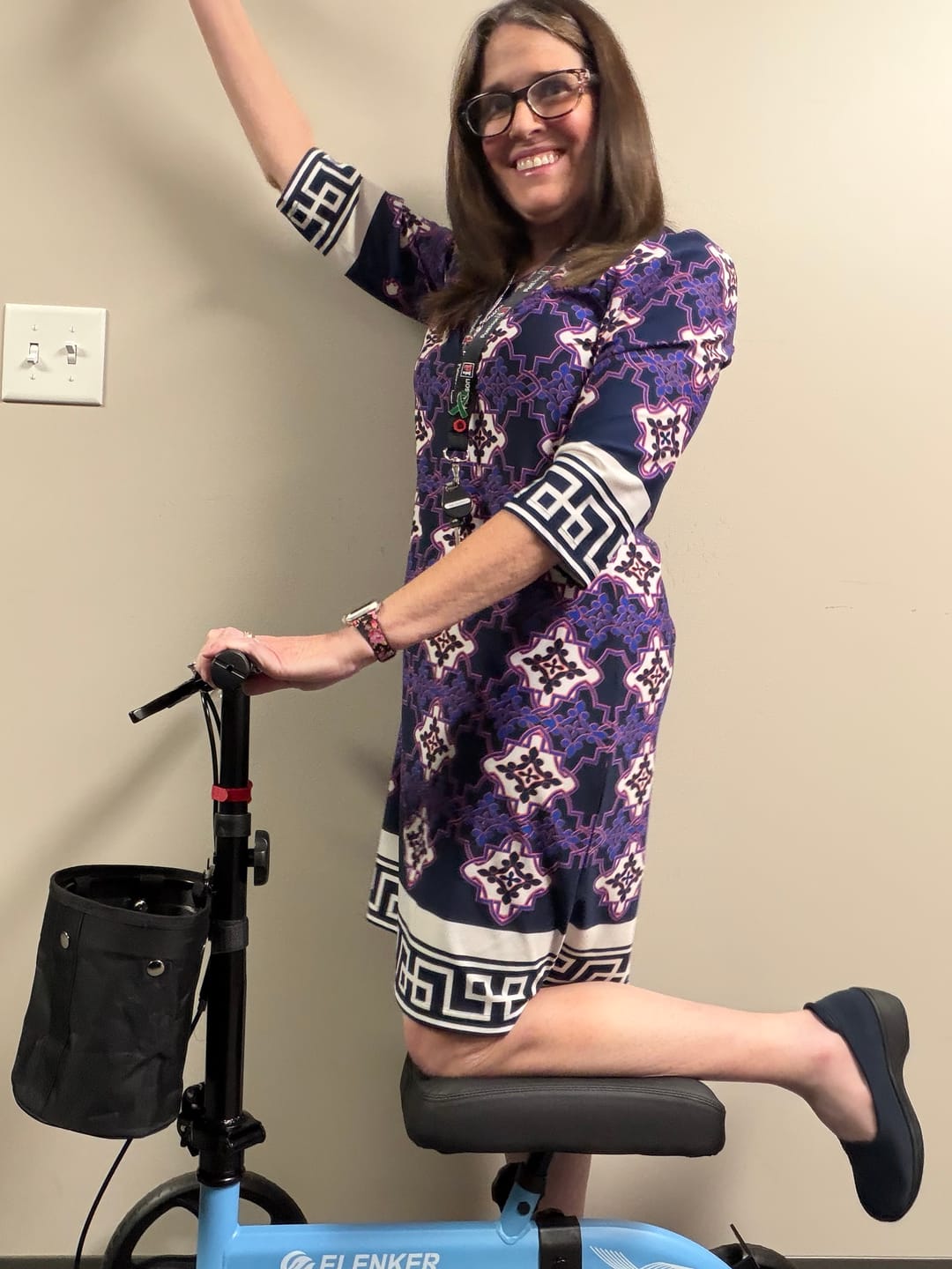 Customer photo review of MT-9251 Best Value Steerable Knee Walker with 10" Wheels