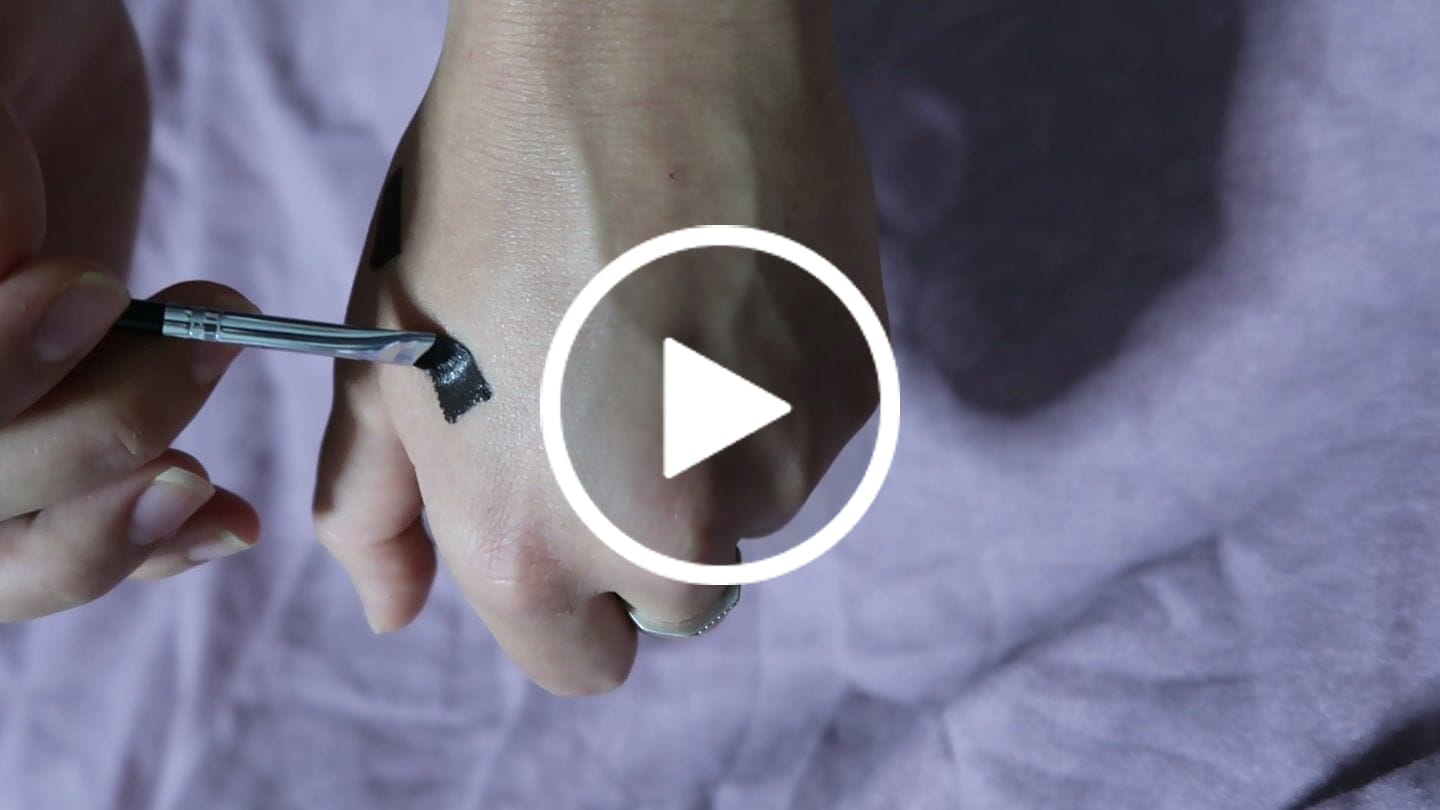 Customer video review of AMC Eyeliner Gel