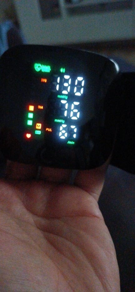 Customer photo review of PulseVox – Je bloeddruk hardop voorgelezen