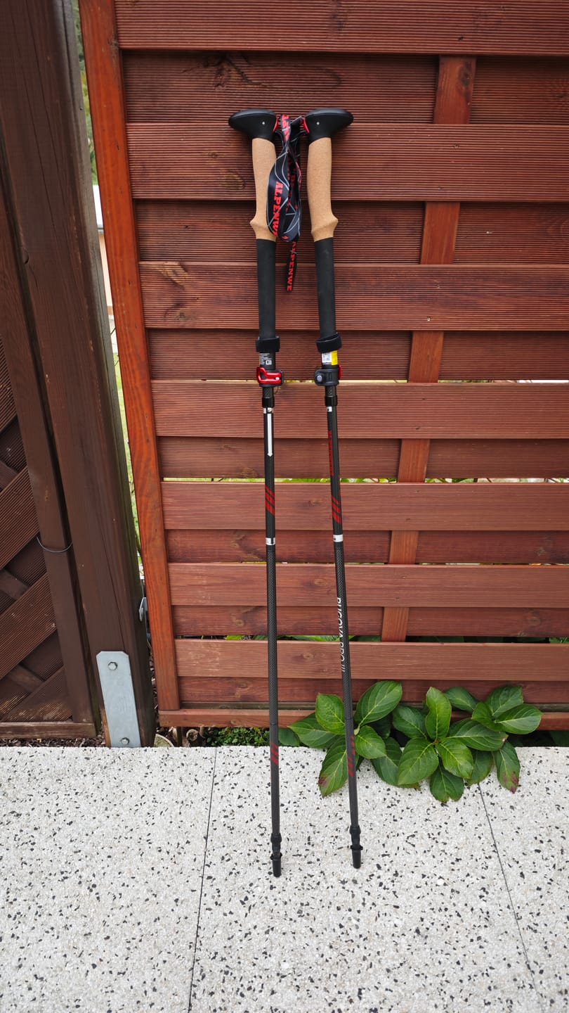 Customer photo review of Wanderstöcke Rugova Pro 3 faltbar & höhenverstellbar – Leicht & stabil