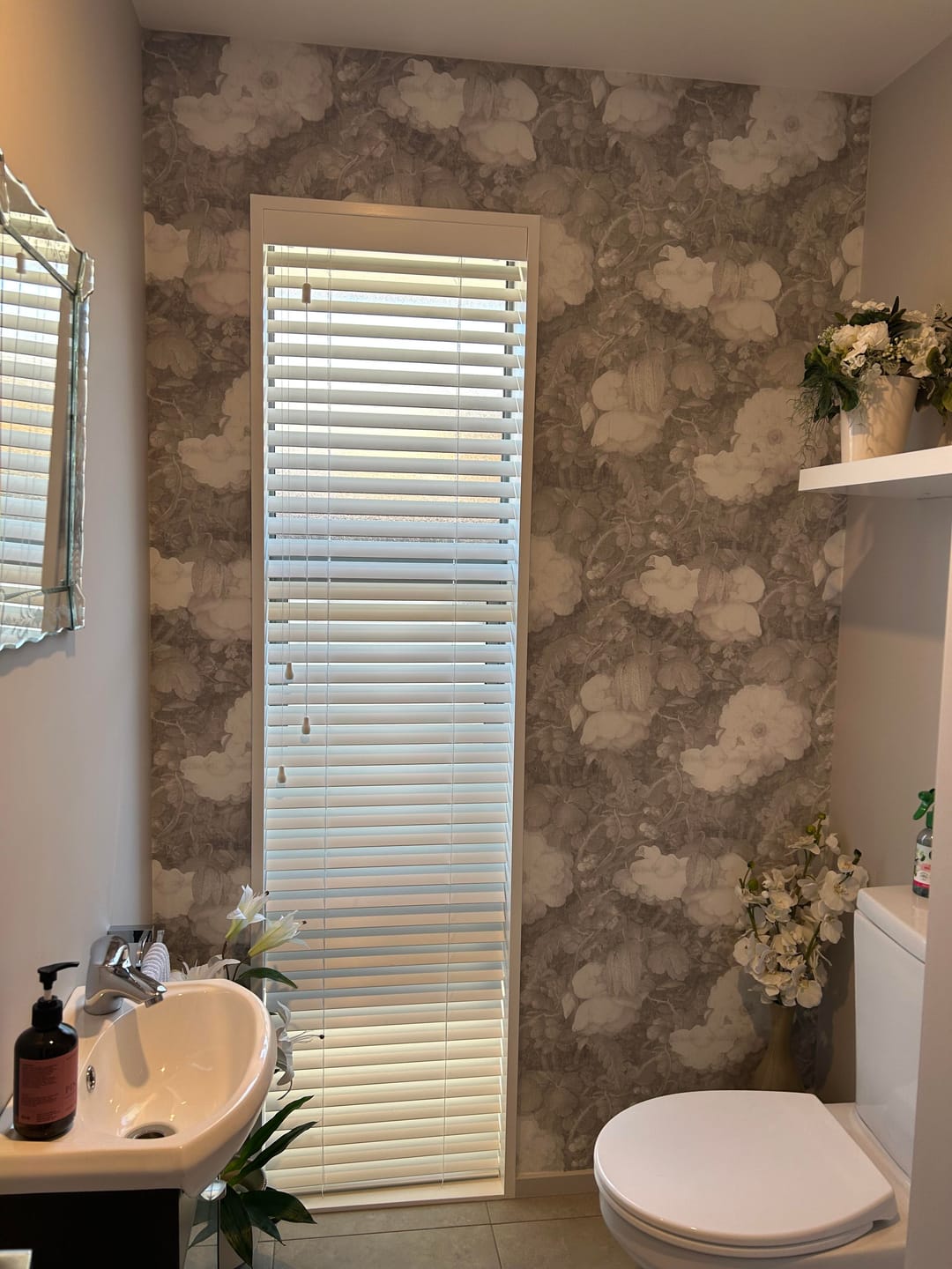 Customer photo review of Dutch Floral Wallpaper - Yellow