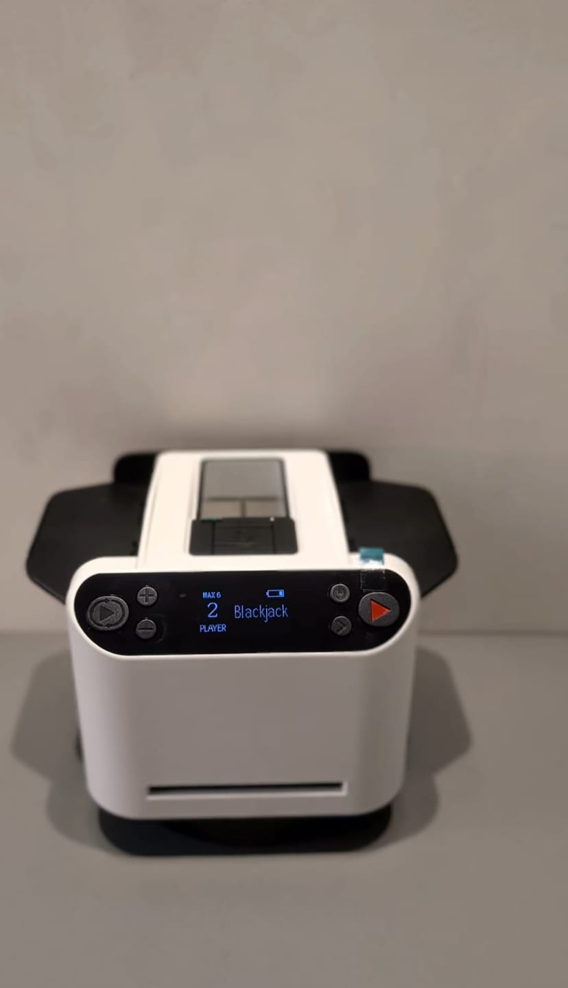 Customer photo review of 2-in-1 Card Shuffler & Dealer