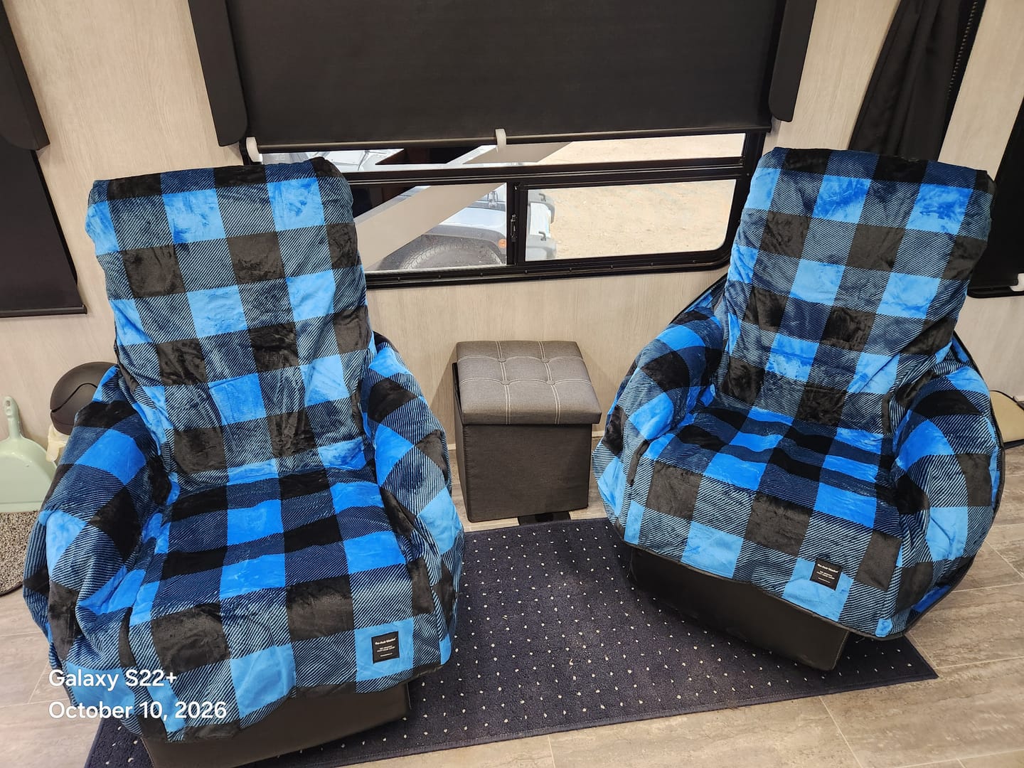 Customer photo review of The Chair Blanket Deluxe
